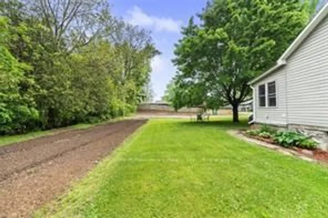 Additional image 40 of 1548 Brock Rd