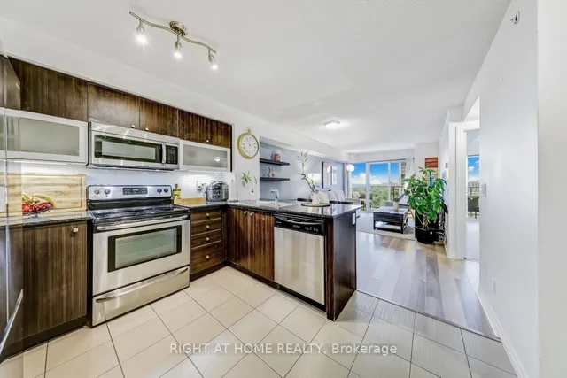 房产图片 9 - 275 约克兰路 Unit 1408