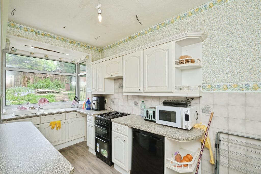 Additional image 12 of Lindale Avenue, Birmingham, B36