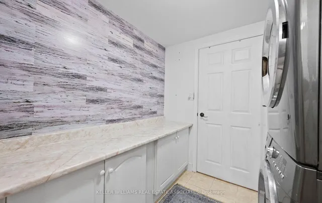 Additional image 29 of 6433 Charing Dr Unit 34