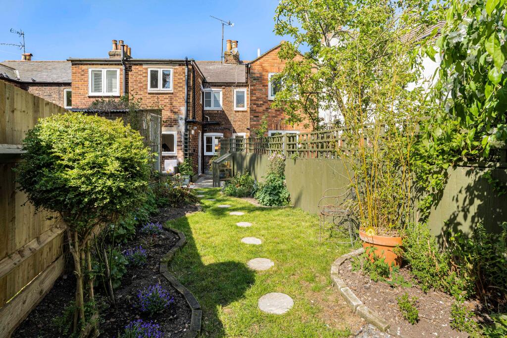 Additional image 13 of Bullens Green Lane, Colney Heath, AL4