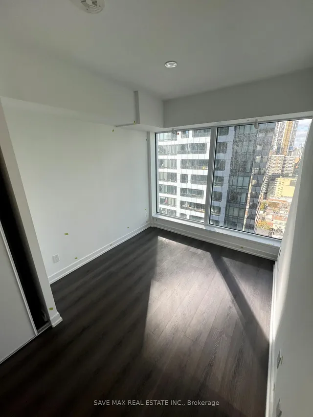 Additional image 10 of 8 WELLESLEY St Unit 2709