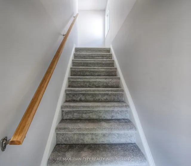 Additional image 12 of 27 Hackberry St