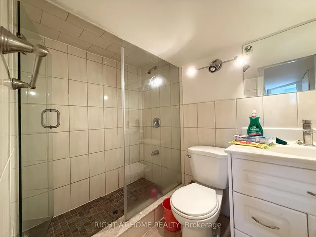 Additional image 29 of 665 Ossington Ave