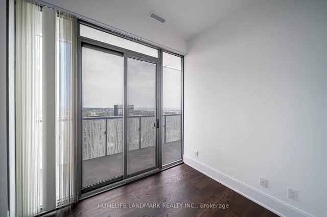 Additional image 21 of 50 Charles St Unit 5101