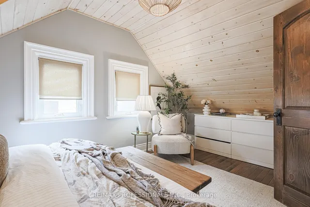 Additional image 25 of 36 Lake Shore Dr