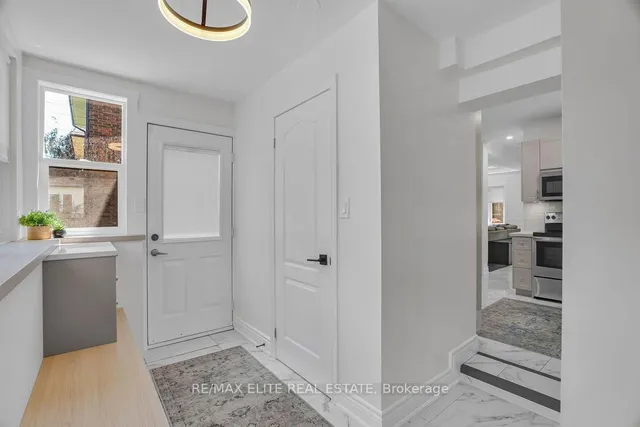 Additional image 14 of 85 Balsam Ave