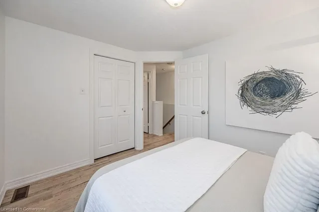 Additional image 25 of 61 Schueller St