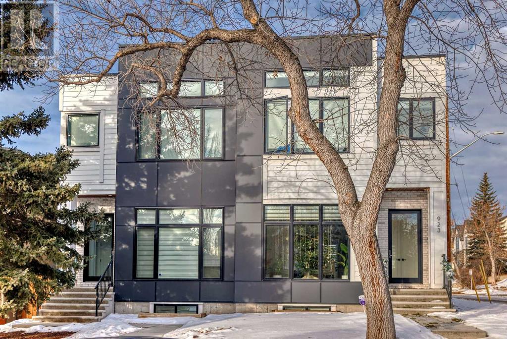 923 36A Street NW|Calgary, Alberta T3Z3B3