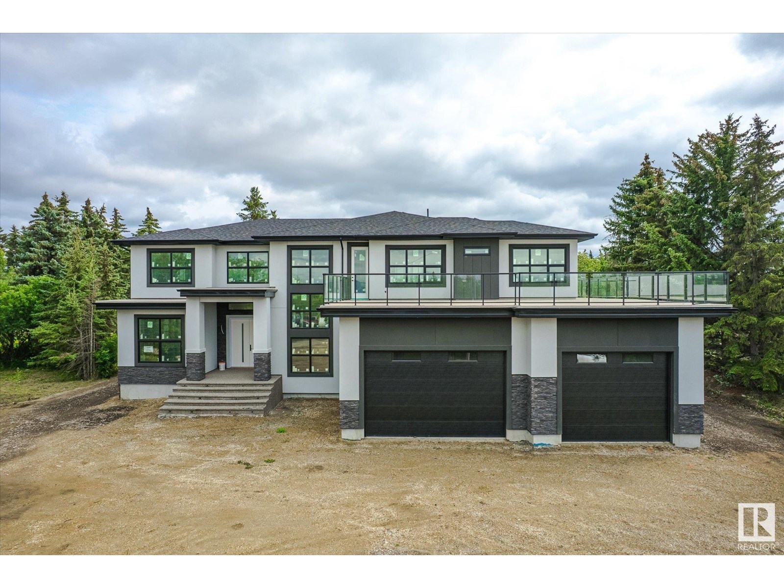 18445 122 AV NW|Edmonton, Alberta T5V1R4