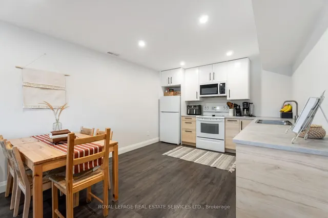 Additional image 22 of 11 Ashwood Crt