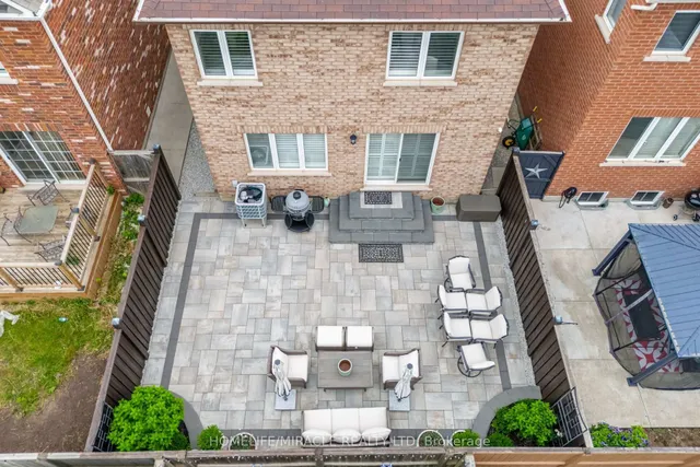 Additional image 43 of 115 Vanhorne Clse