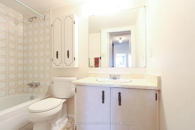 Additional image 19 of 1359 White Oaks Blvd Unit 406