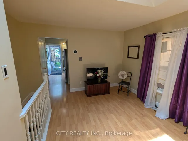 Additional image 9 of 54 Grandville Ave