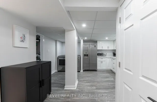 Additional image 38 of 9 East 41st St