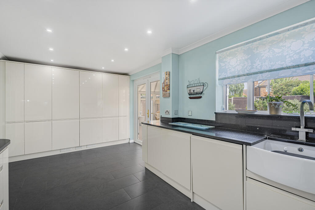 Additional image 7 of Bennett Close, Welwyn Garden City, AL7