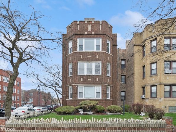 7301 S Constance Ave, Chicago, IL 60649