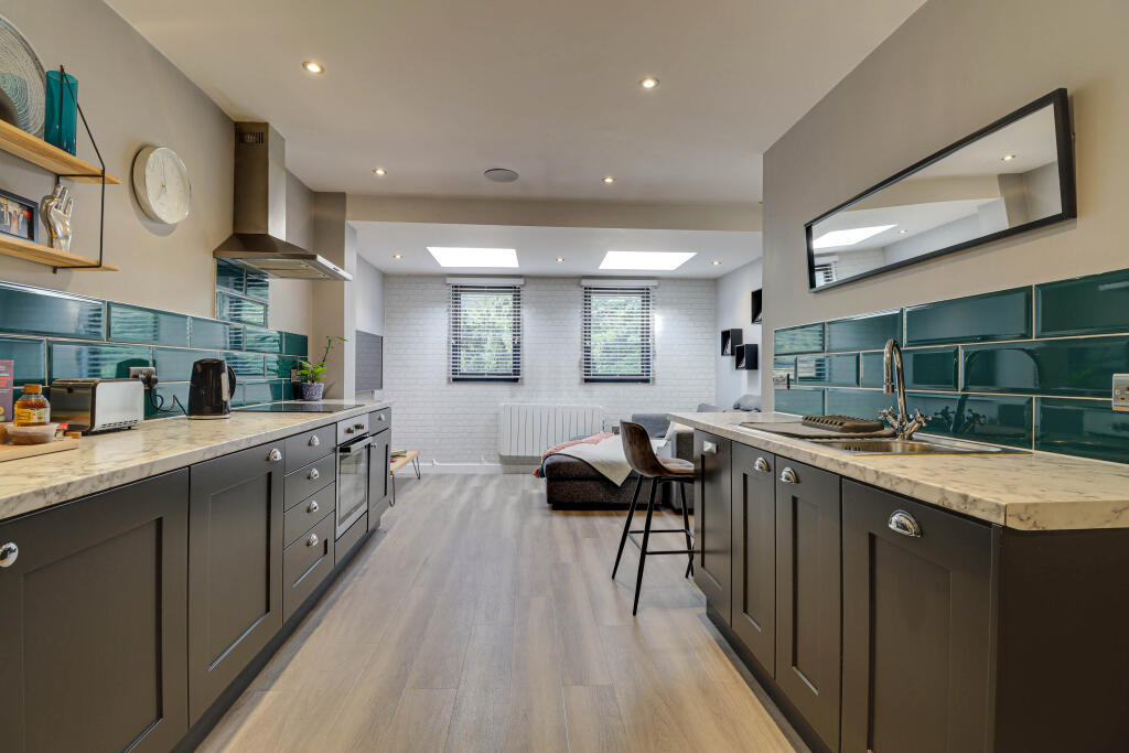 Additional image 9 of Holywell Hill, St. Albans, Hertfordshire, AL1