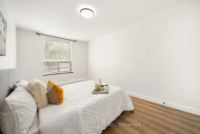 Additional image 34 of 9 Four Winds Dr Unit 206