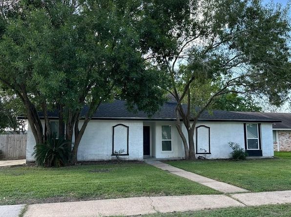 11722 Chadbrook Ln, Houston, TX 77099