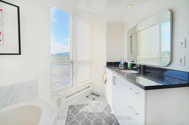 Additional image 11 of 2285 Lake Shore Blvd Unit 707