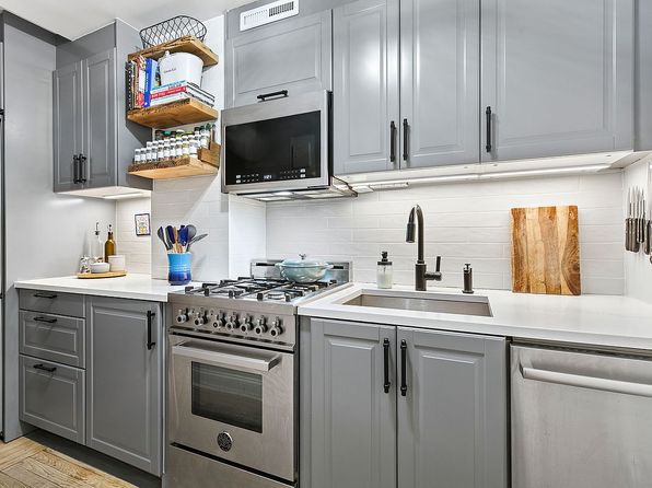 433 W 34th St, New York, NY 