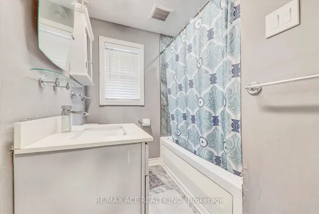 Additional image 21 of 10 Blakemanor Blvd