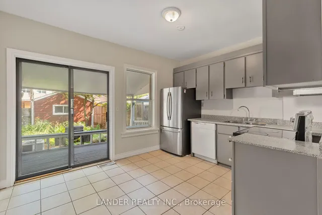 Additional image 11 of 98 Chatham Ave