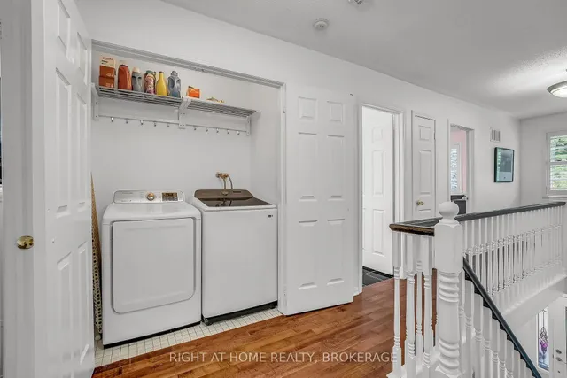 Additional image 24 of 928 Lancaster Blvd