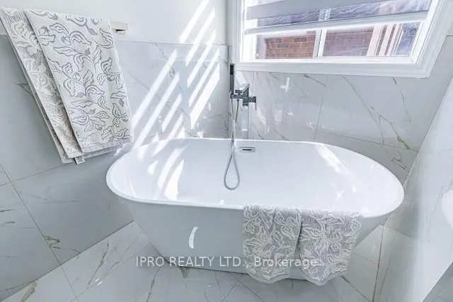 Additional image 27 of 631 Rossellini Dr