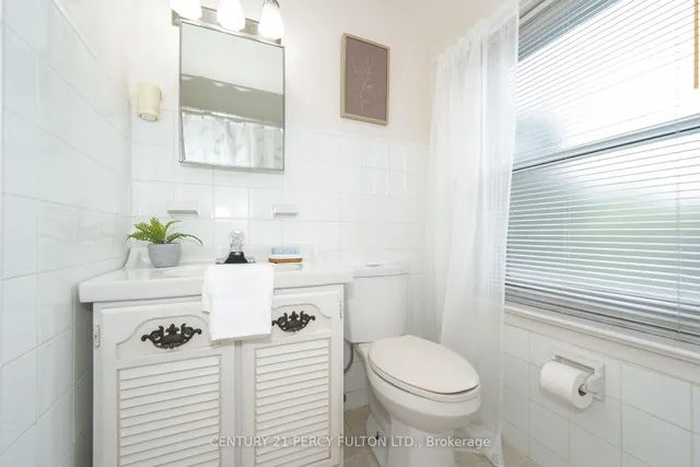 Additional image 16 of 10 Chestnut Cres