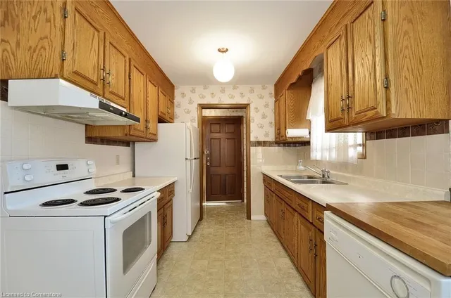 Additional image 3 of 23 Gibson Crt