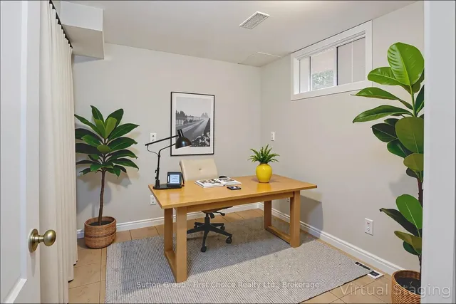 Additional image 31 of 293 Huck Cres