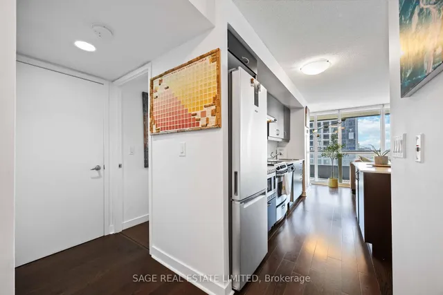 Additional image 11 of 320 Richmond St Unit 1115