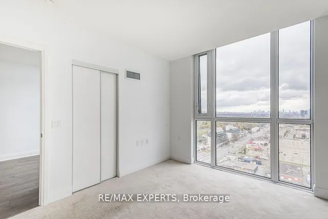 Additional image 18 of 17 Zorra St Unit 2205