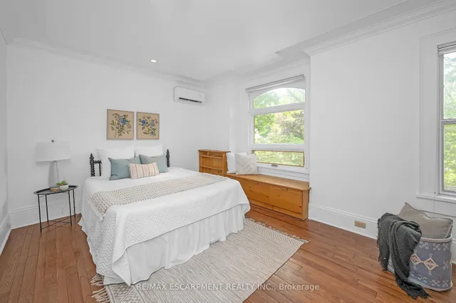 Additional image 19 of 47 Cross St