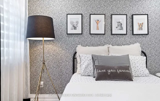 Additional image 40 of 4231 Highgate Cres