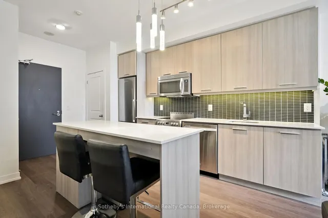 Additional image 7 of 105 George St Unit 903