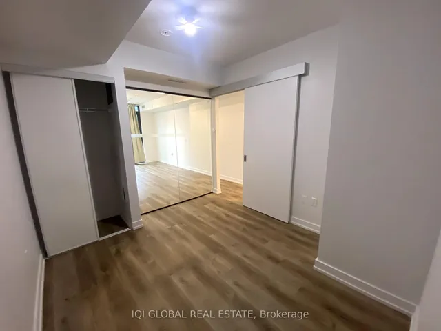 Additional image 9 of 1 Jarvis St Unit 1415