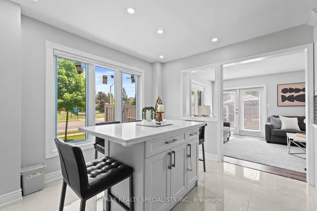 Additional image 23 of 60 Sunny Meadow Blvd