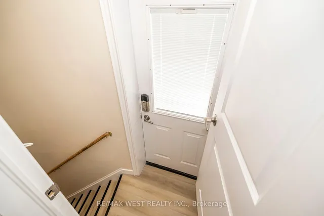 Additional image 35 of 111 Hay Ave