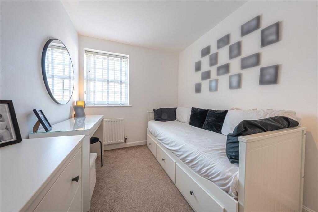 Additional image 13 of Horseshoe Crescent, Birmingham, West Midlands, B43