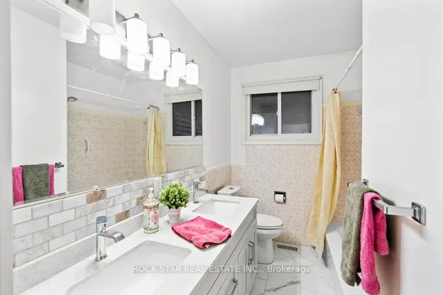 Additional image 16 of 25 Greeningdon Dr