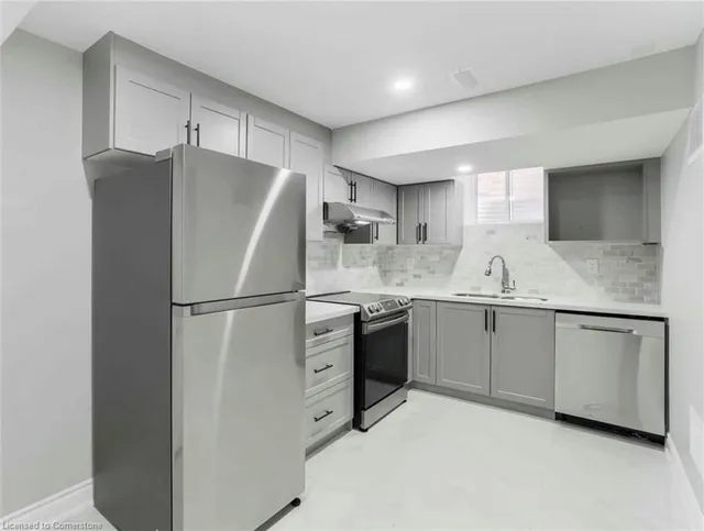 Additional image 7 of 1529 Devine Pt Unit B