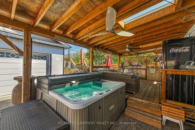 Additional image 28 of 88 Julian Ave