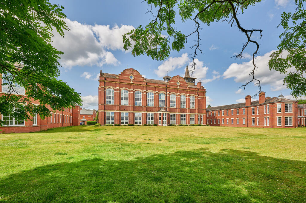 Additional image 13 of West Hall, Beningfield Drive, Napsbury Park, St. Albans, AL2