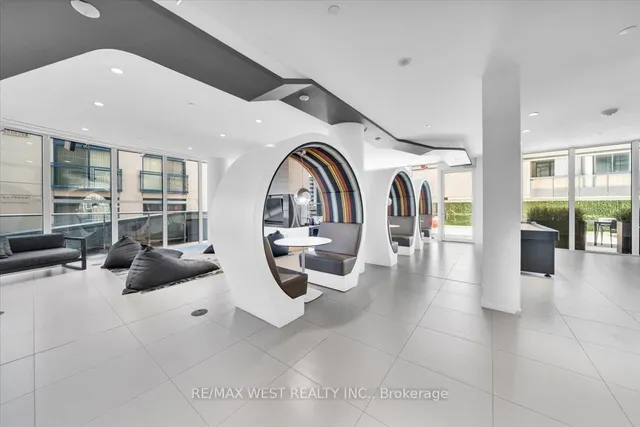 Additional image 24 of 68 Shuter St Unit 2307