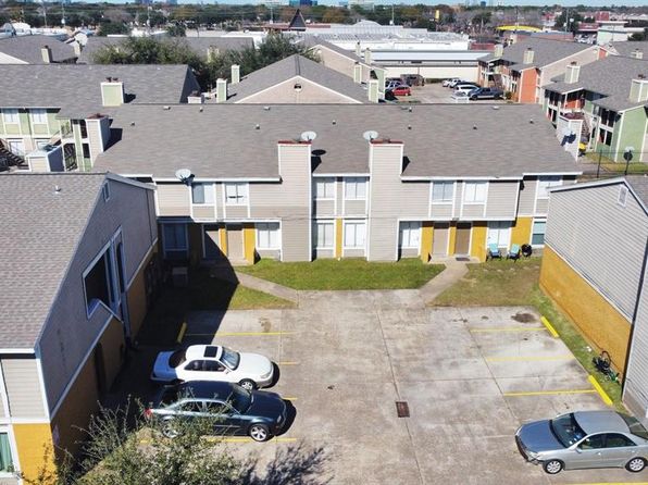 12618 Ashford Meadow Dr #A-B, Houston, TX 77082