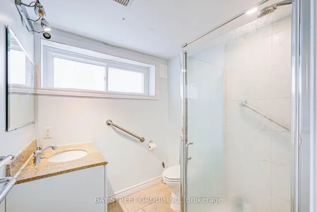 Additional image 34 of 125 Connaught Ave