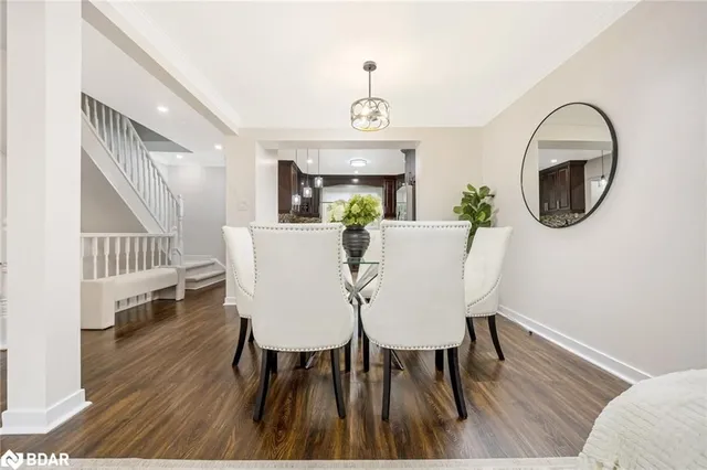 Additional image 10 of 318 Laurier Ave